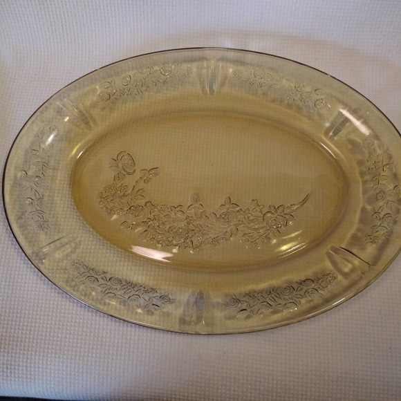 Depression Era Federal 12 inch Oval Amber Glass Platter in Sharon (Cabbage Rose) - Picture 6 of 16